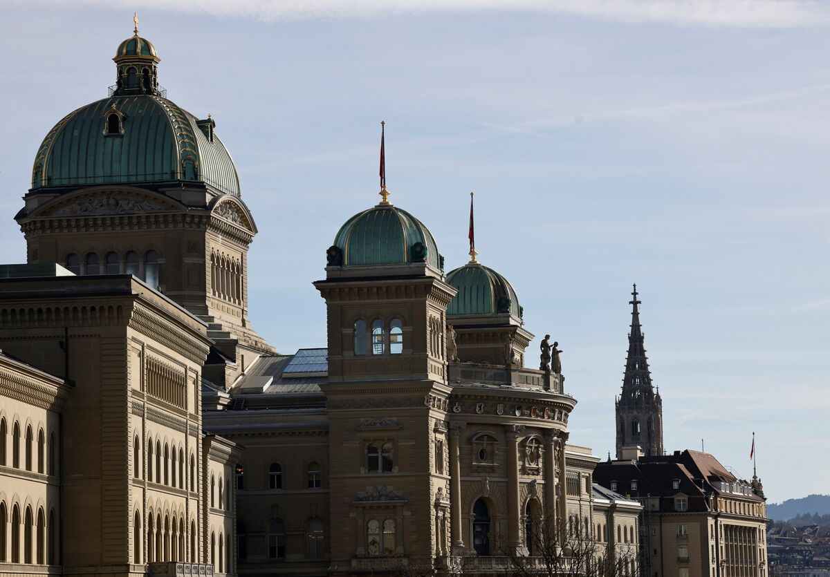 미국과 스위스 간의 관세 인하 거래: 경제적 의미와 미래 전망
