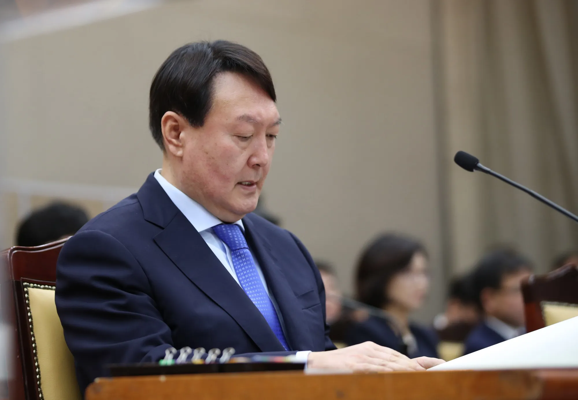 Yoon Seok-youl.