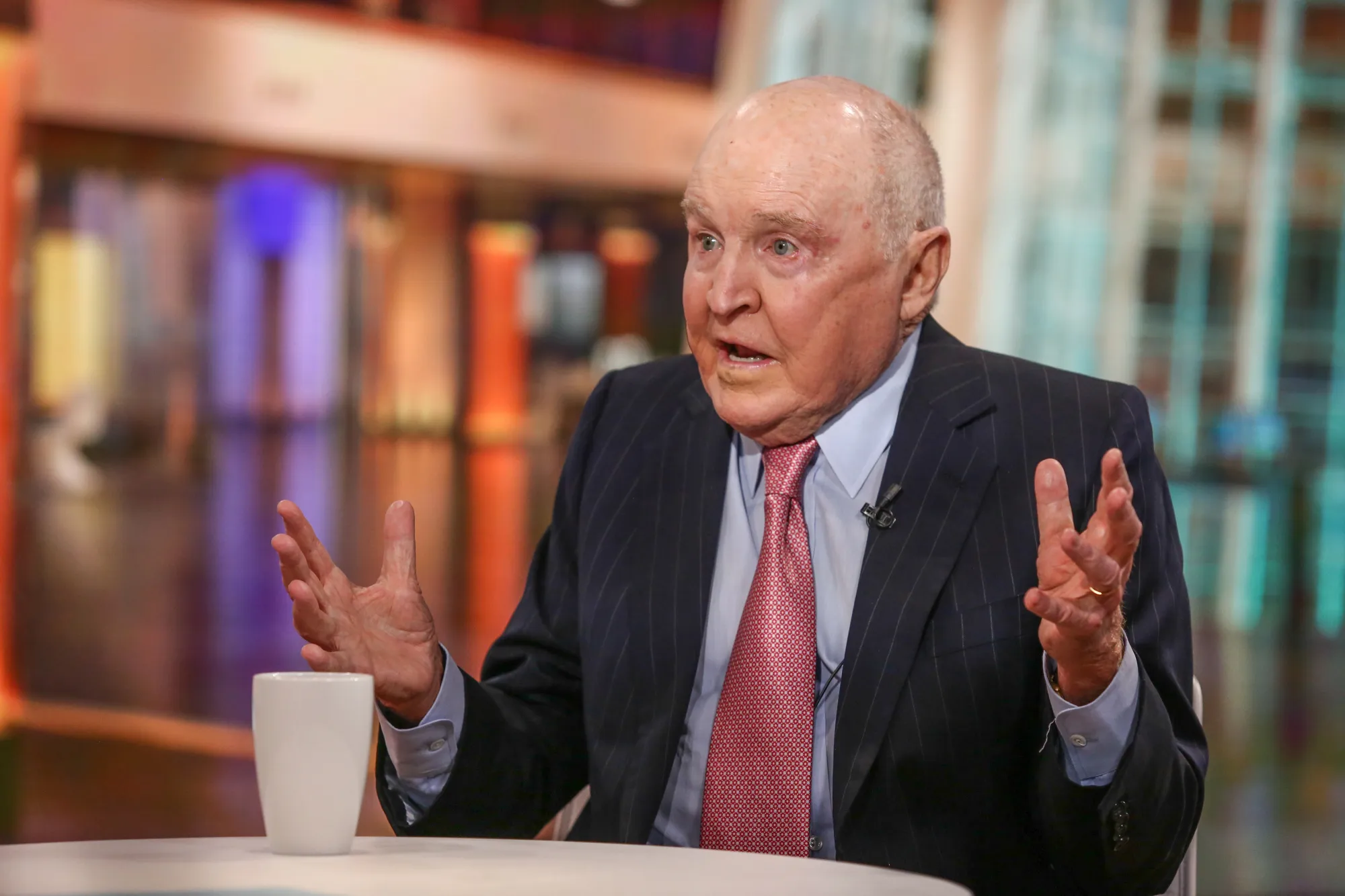 Leader of the cult of the shareholder.