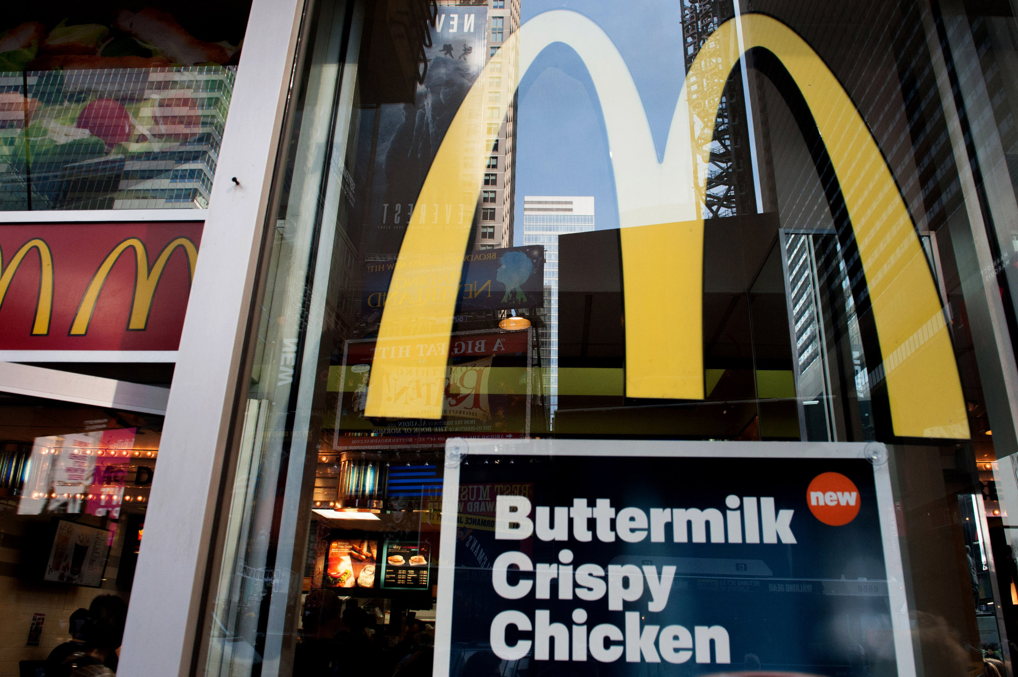 McDonald's Profit Tops Estimates as New Menu Items Help Results 