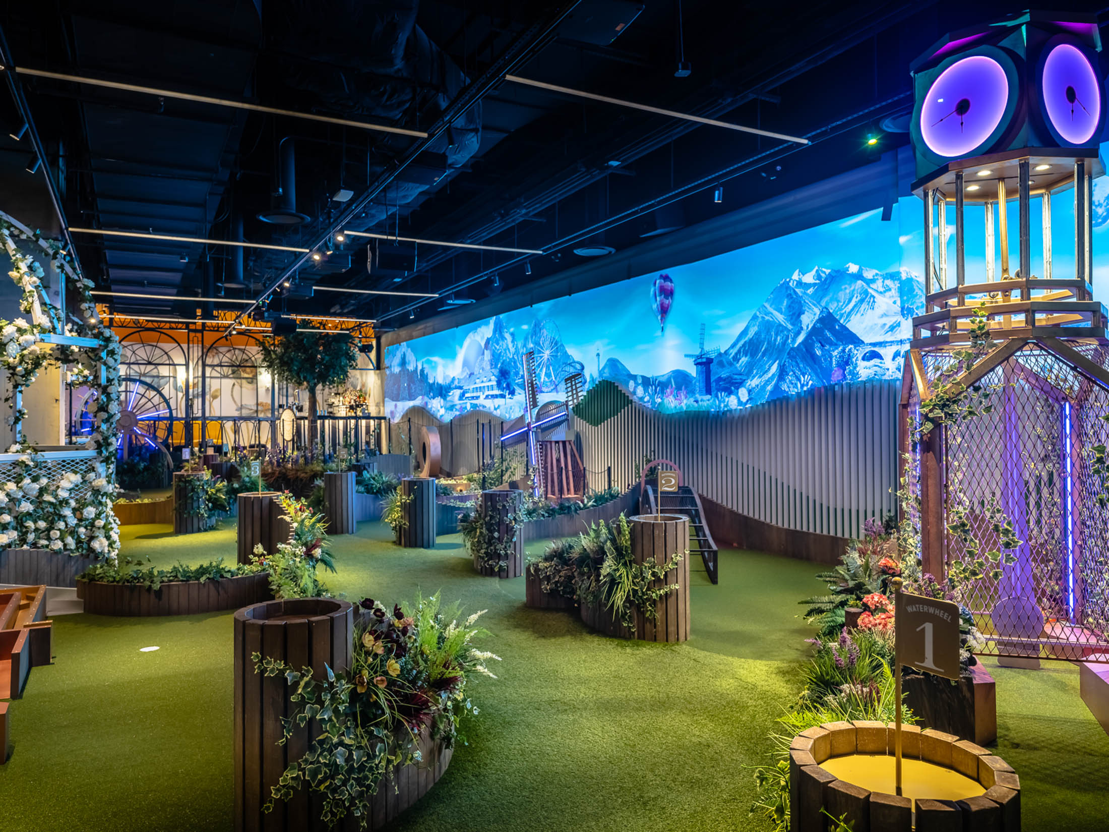 Swingers Crazy Golf Heads to Dubai and Las Vegas, Opening in Mandalay Bay 2024