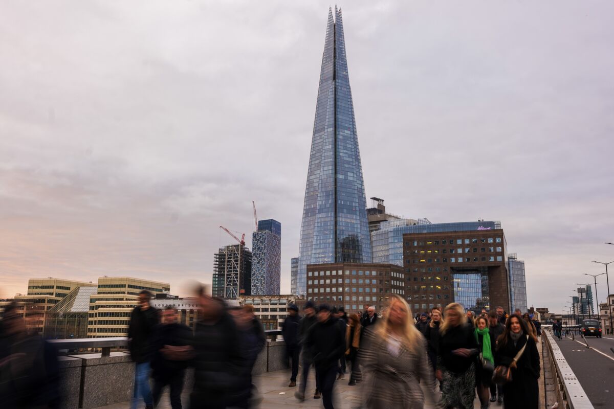 
                            Britain’s Aspiring Professionals Feel the Sting of Reeves’ Budget