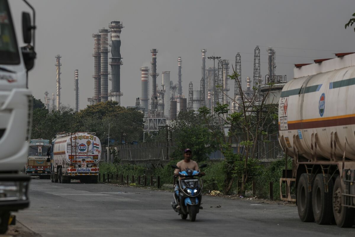 India Must Do More to Wind Down Russian Oil Buys, Greer Says