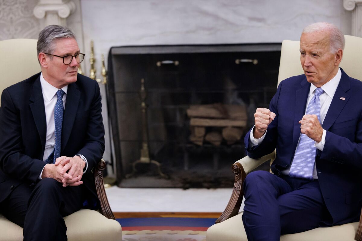 Starmer Says Biden in ‘Good Form’ During White House Meeting - Bloomberg