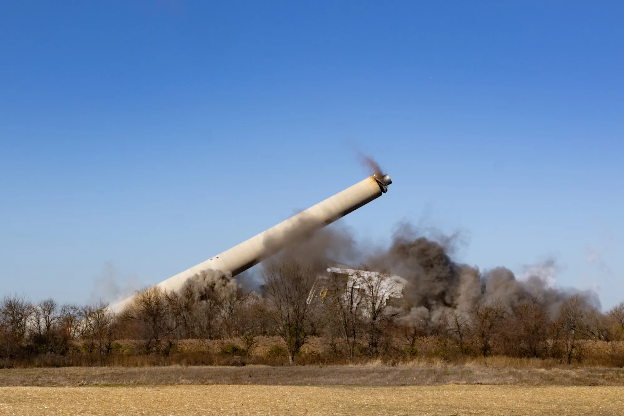 The Logan Generating Plant implodes in Swedesboro, New Jersey,&nbsp;on Dec. 2, 2022. The&nbsp;coal-fired power plant was demolished&nbsp;in pursuit of cleaner electricity.