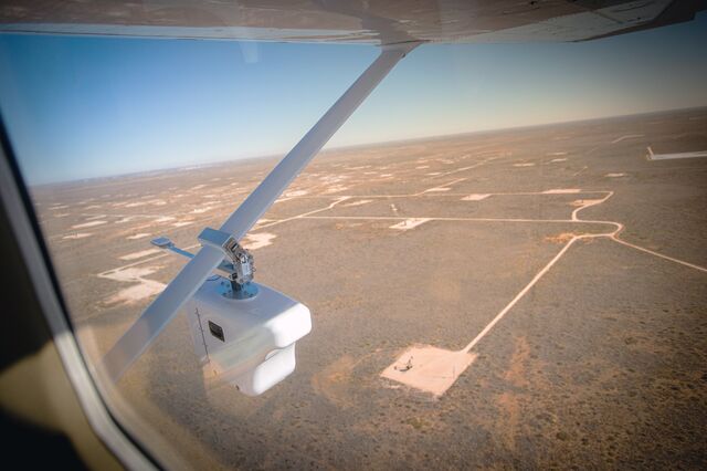 Seen from an airplane window, Kairos Aerospace’s airplane-mounted sensor and camera technology uses a methane spectrometer to precisely map emissions and identify the sources.