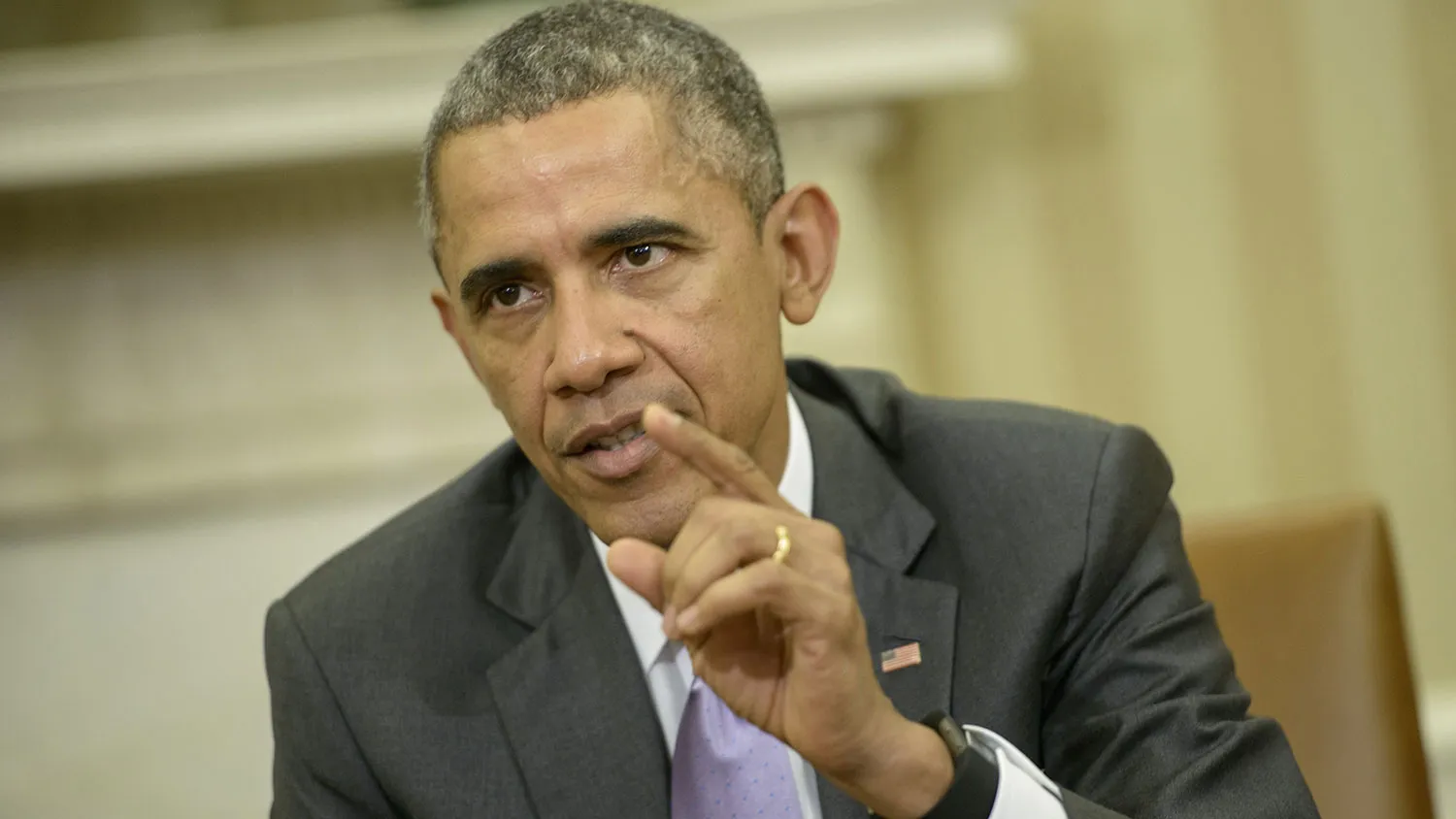 President Barack Obama makes a statement to the press after a meeting in the Oval Office of the White House March 3, 2015 in Washington, DC.
