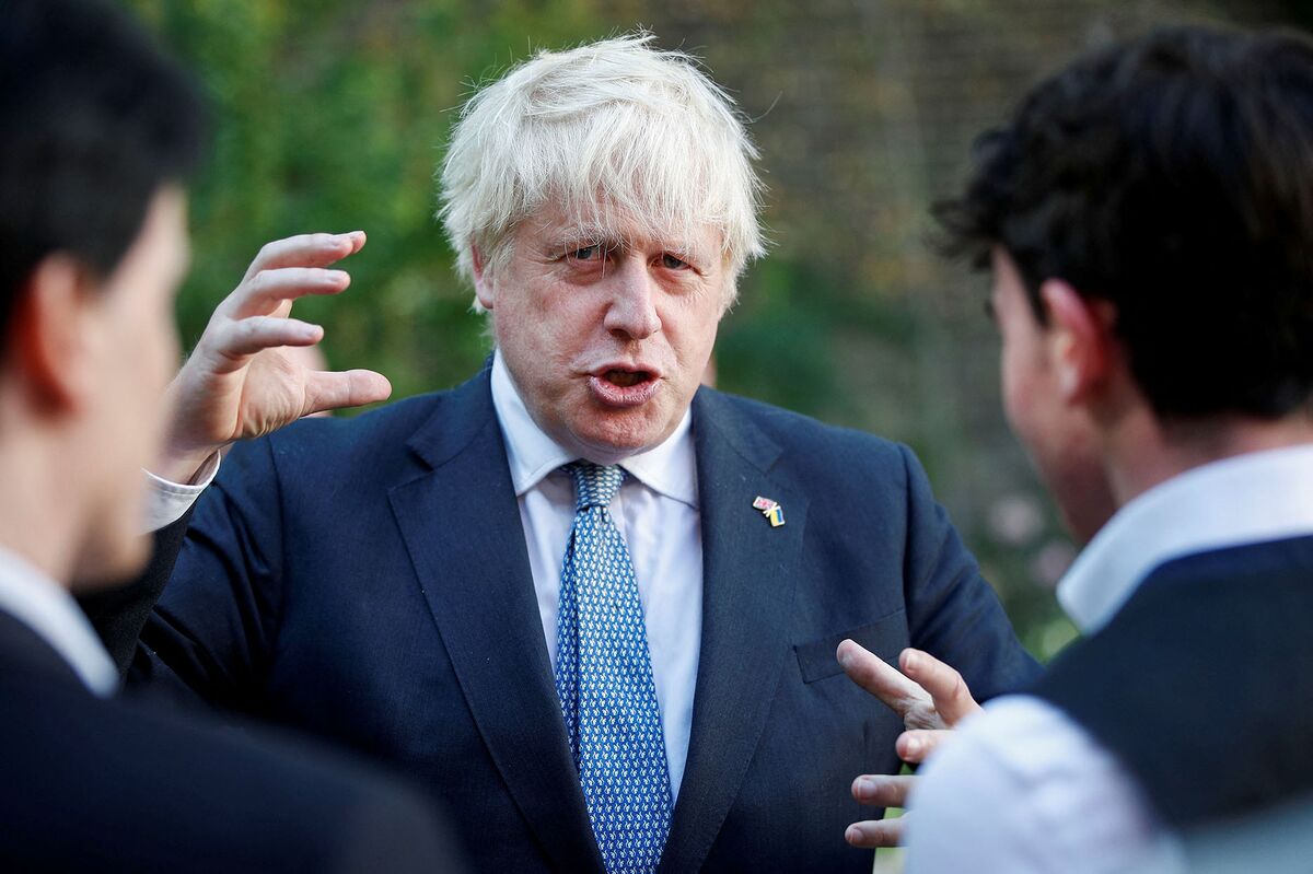 What Next for Boris Johnson? He Could Come Back as PM, Ex-Minister Says - Bloomberg