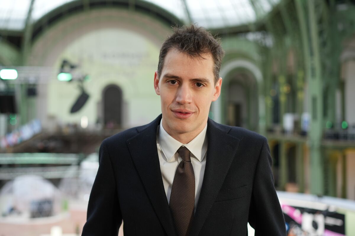 First AI Billionaires Emerge From French Homegrown Startup