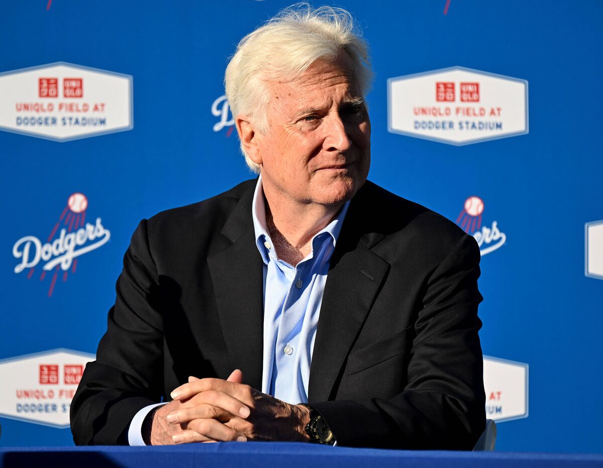 bloomberg.com - Katherine Burton - How the LA Lakers Sale Is Helping With Mark Walter's Troubles