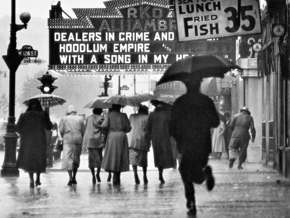  Harlem Neighborhood, Harlem, New York, 1952. 