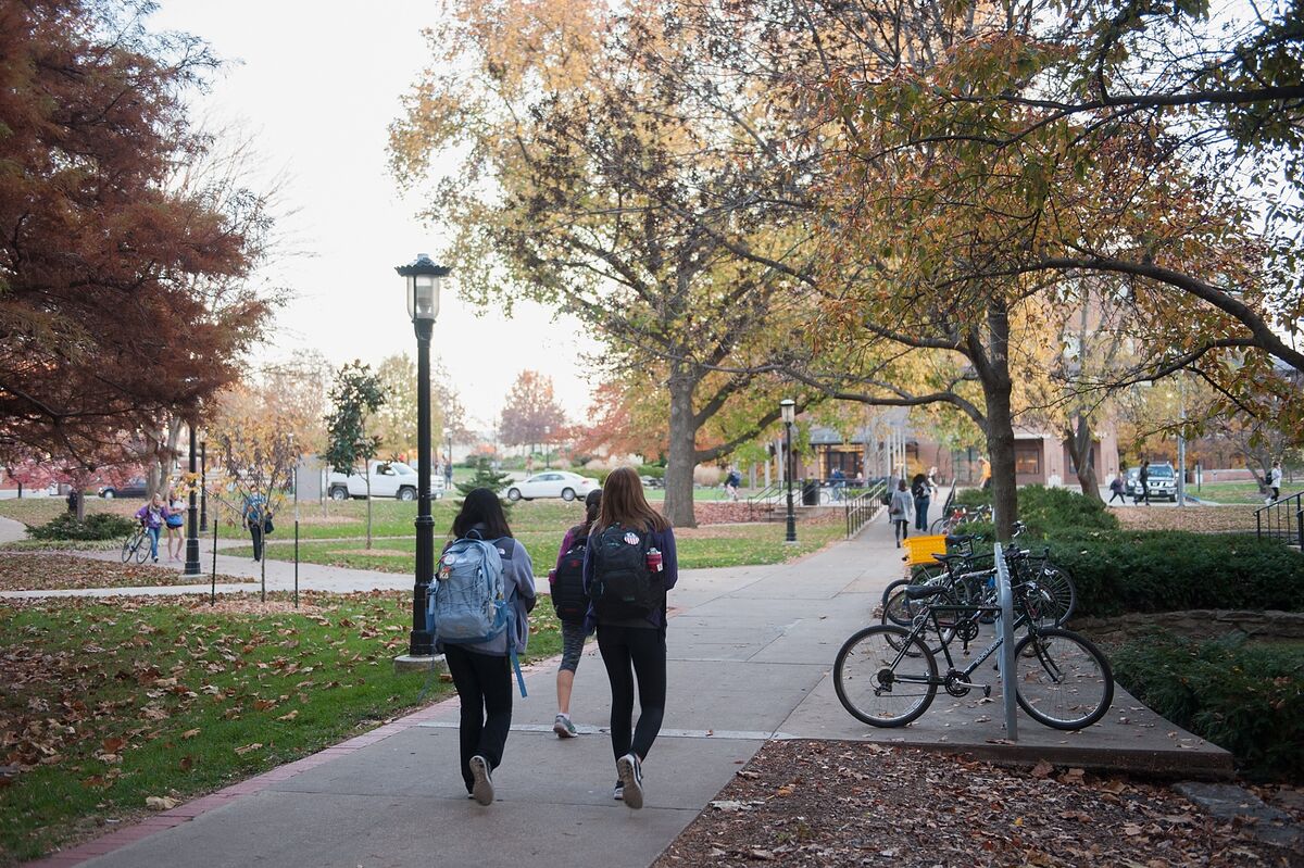 GOP Proposes Major Overhaul of Student Loan System, Raises Costs for Millions