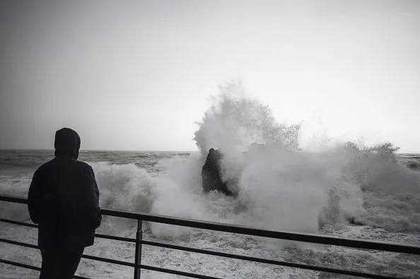 There’s rough seas ahead for the credit markets.&nbsp;