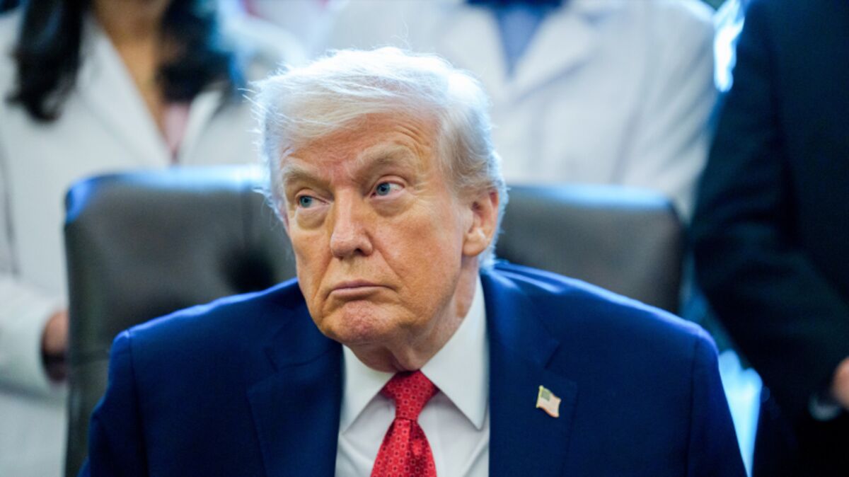 Trump Suspends US Green Card Lottery After Brown, MIT Attacks