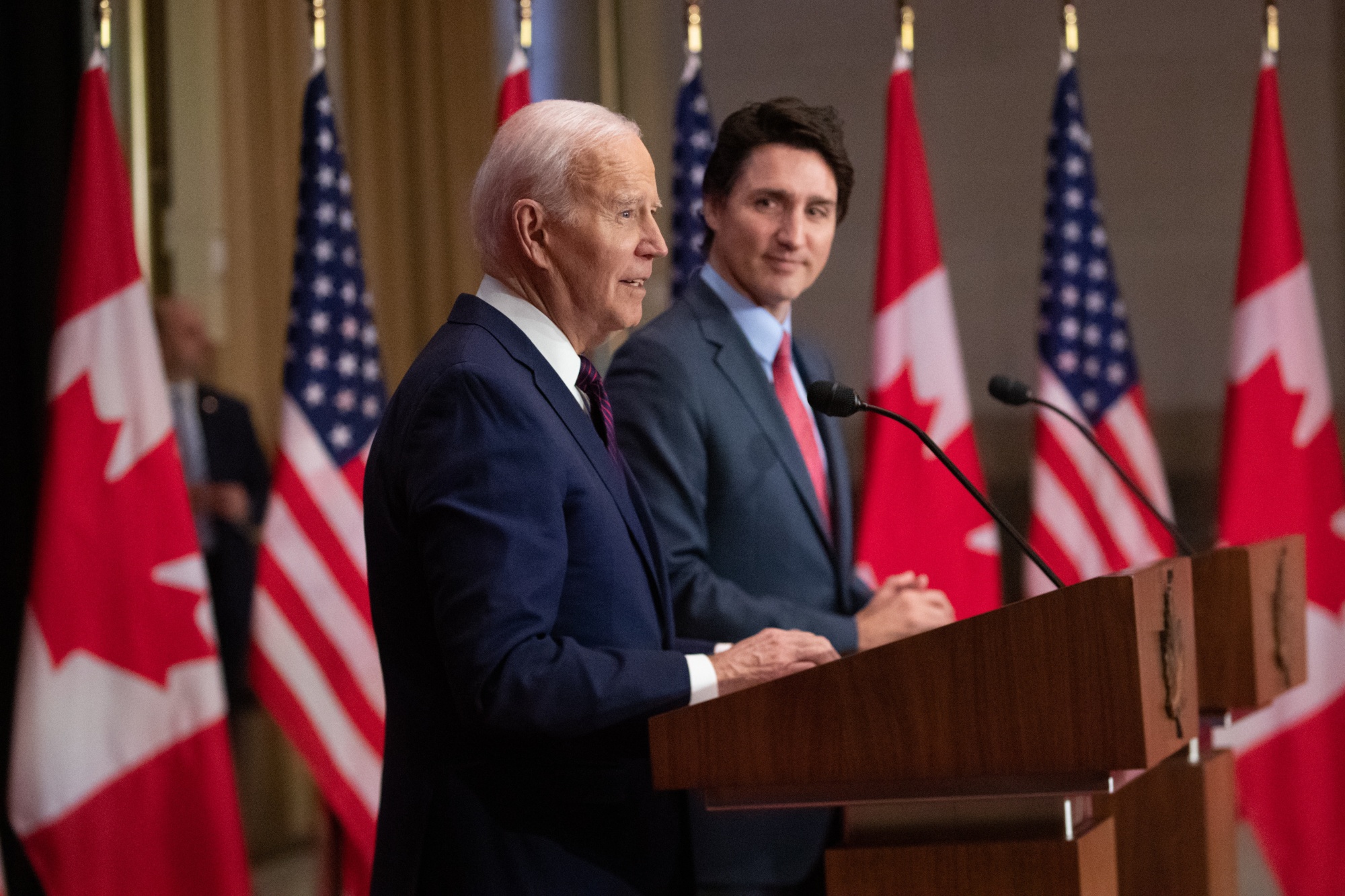 Trudeau Notches Win On US Border Dispute During Biden Visit - Bloomberg