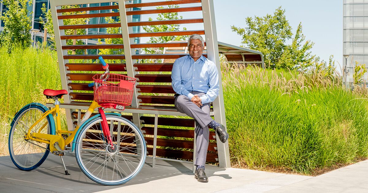 Profile of Google Cloud boss Thomas Kurian, an Oracle veteran who oversees 37,000 employees and has focused on improving Google's sales teams (Nico Grant/Bloomberg)