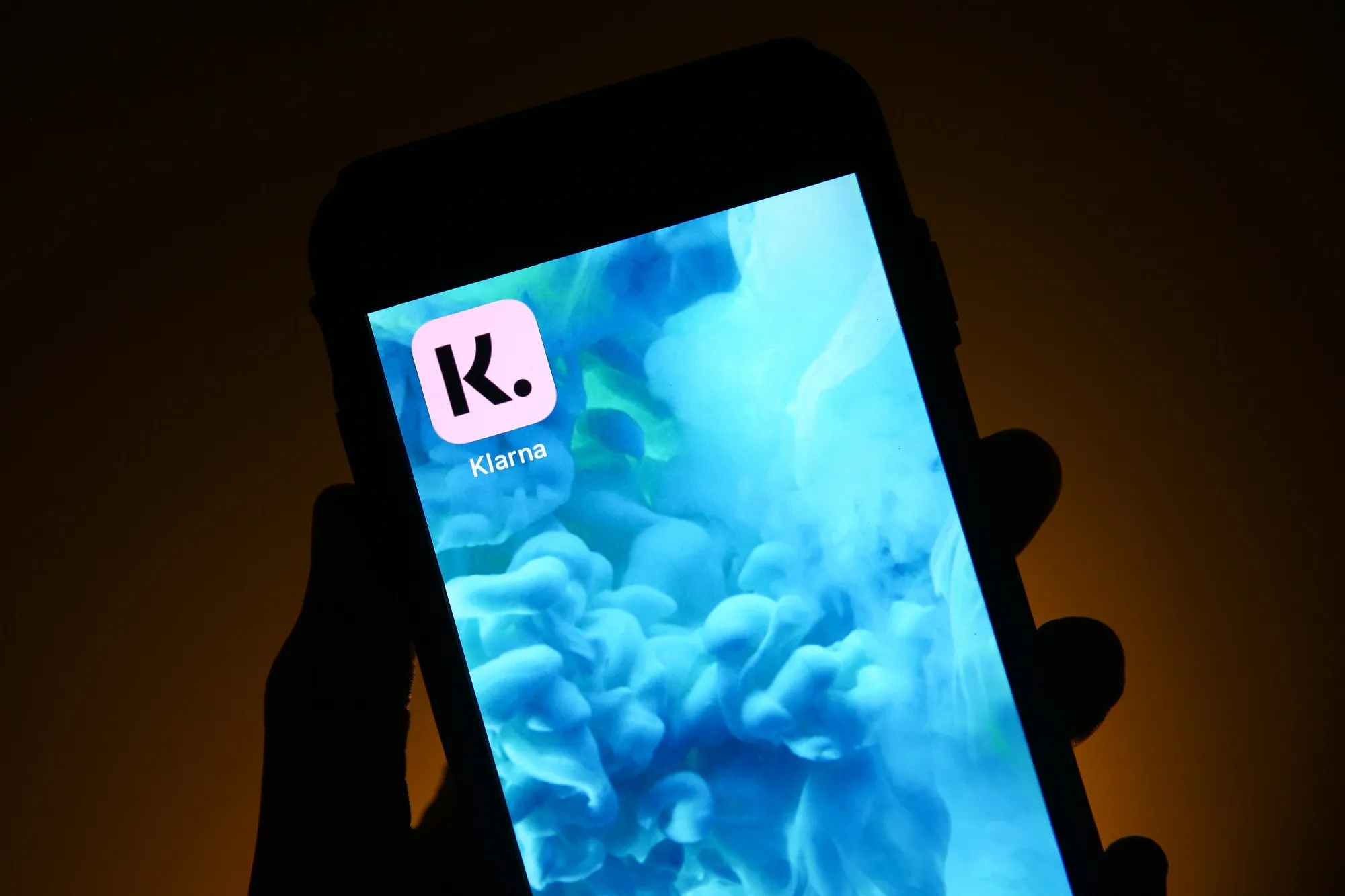 A Klarna app icon.