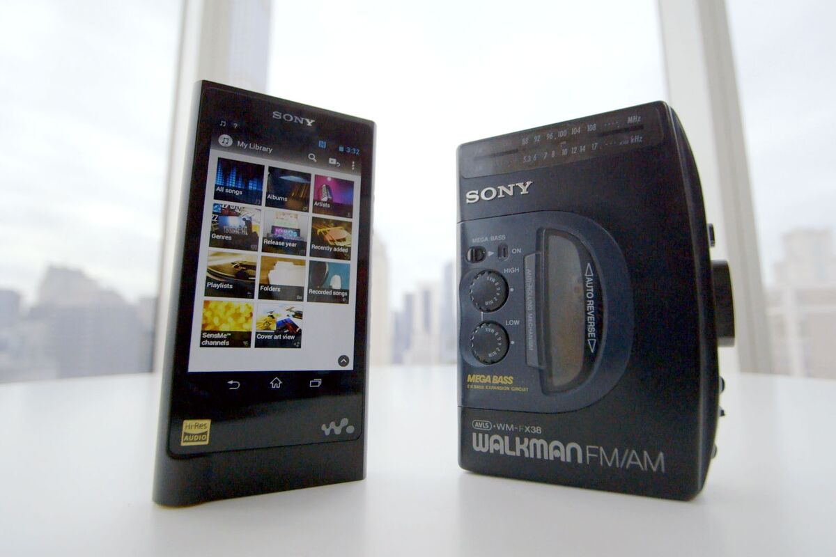 Sony Walkman FM/AM WM-FX38 