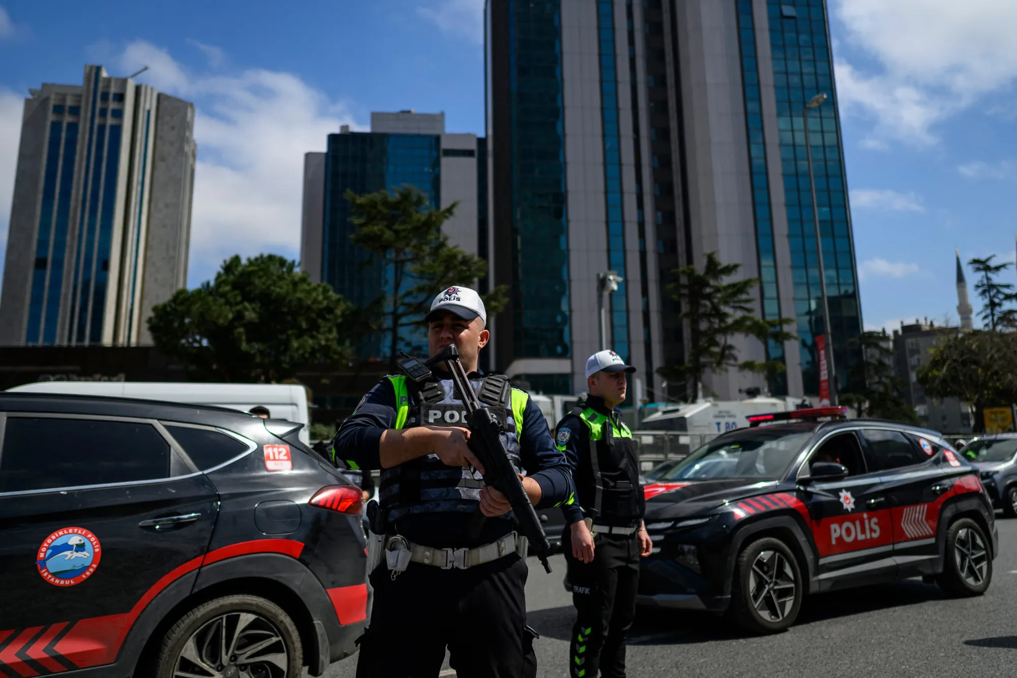 Armed police near the Israeli consulate in Istanbul, on April 7.