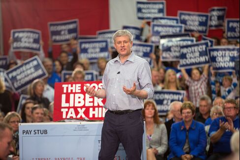 Stephen Harper at a rally in Ontario