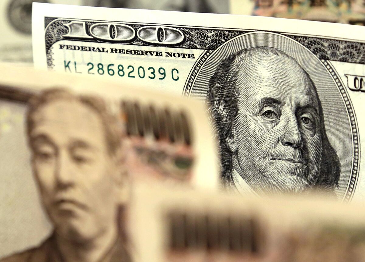 ブルームバーグのニュース記事「ドル下落、一時147円87銭－米ＣＰＩ受け９月利下げ観測が強まる」の画像