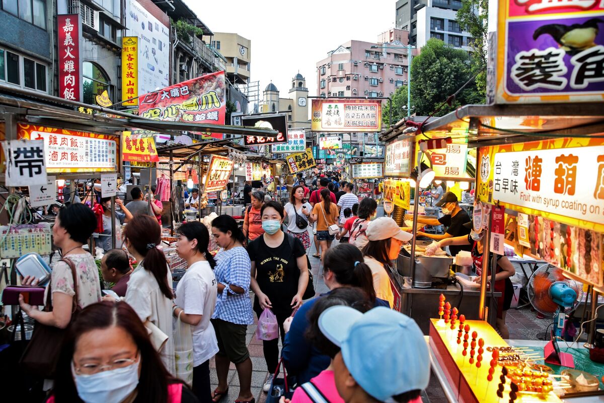 Taiwan GDP Forecast Raised to Fastest Growth Since 2010 Bloomberg