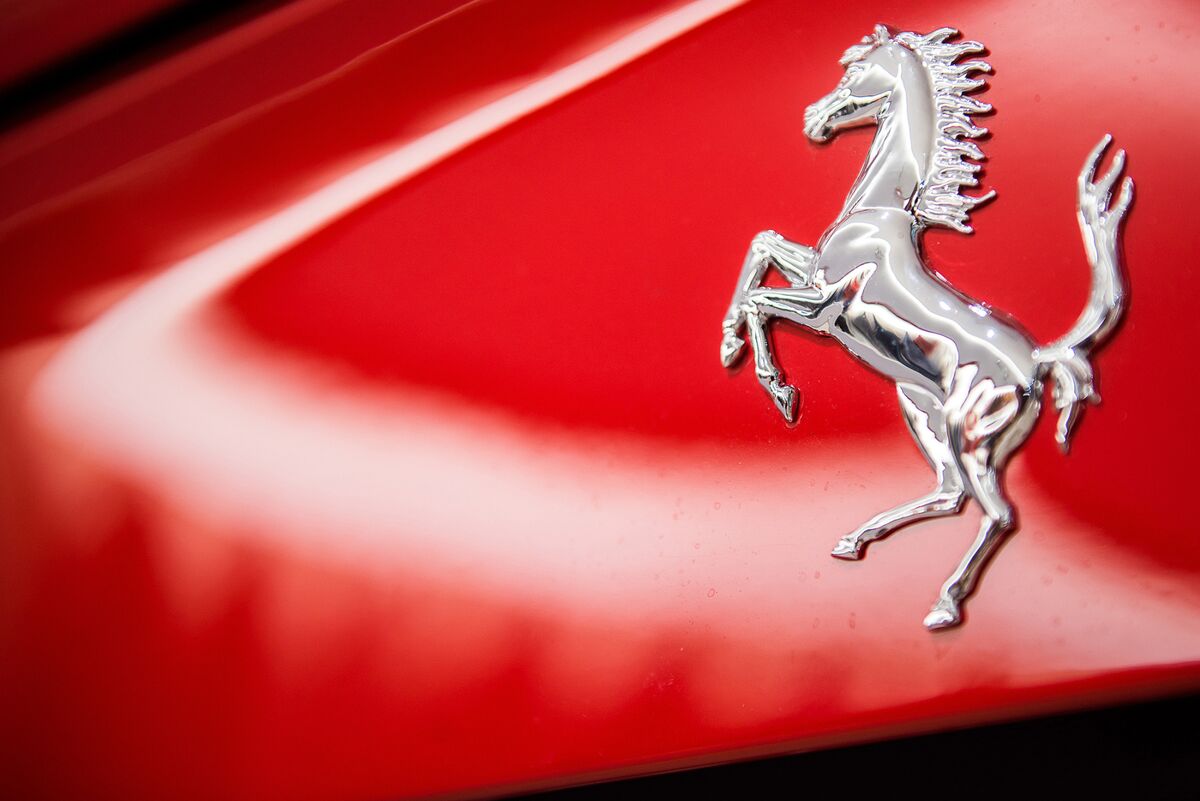 Ferrari Wants ‘Utility Vehicle’ in a Plan to Double Profit - Bloomberg