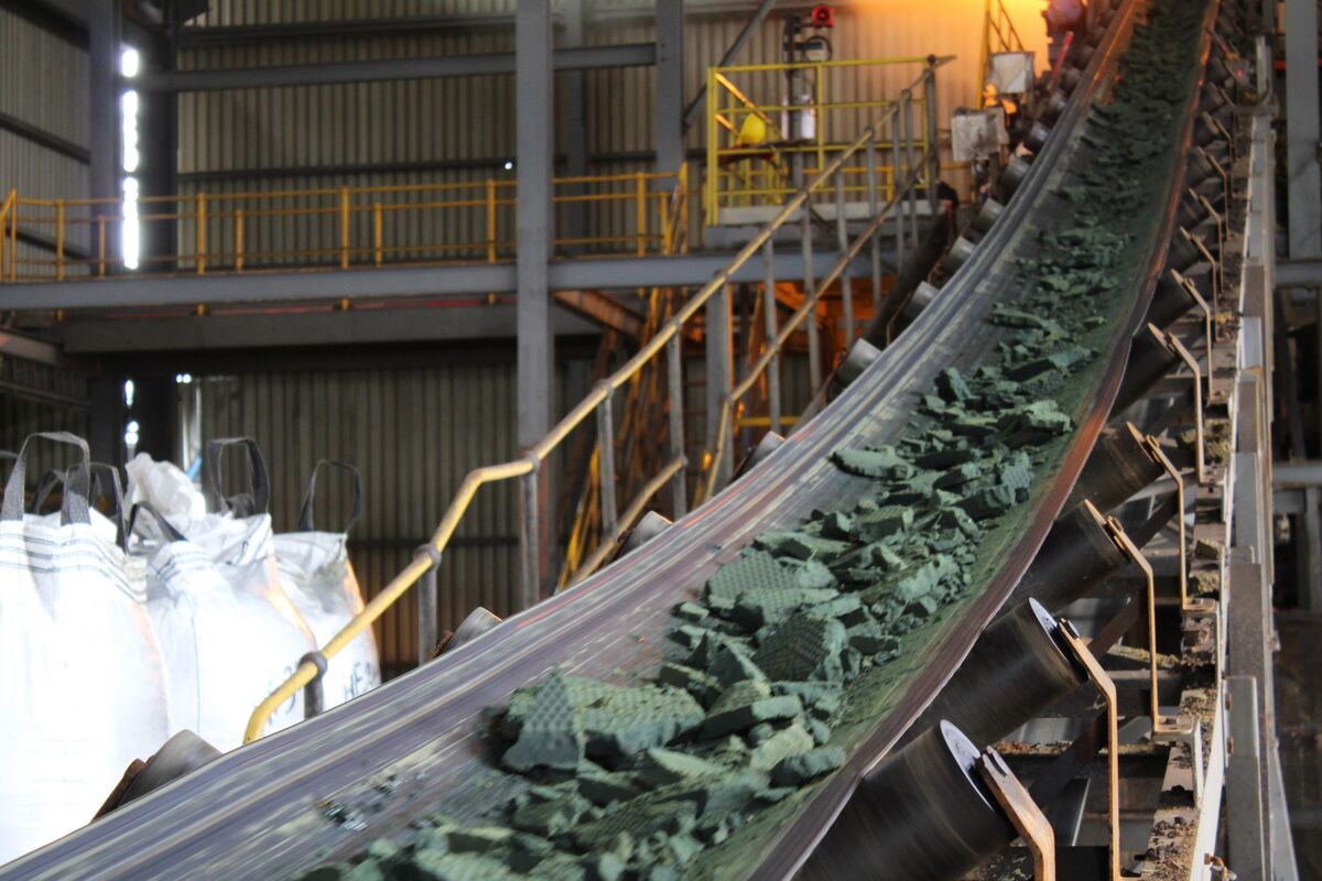 Giá cobalt Trung Quốc giảm khi Congo đưa ra kế hoạch hạn ngạch xuất khẩu