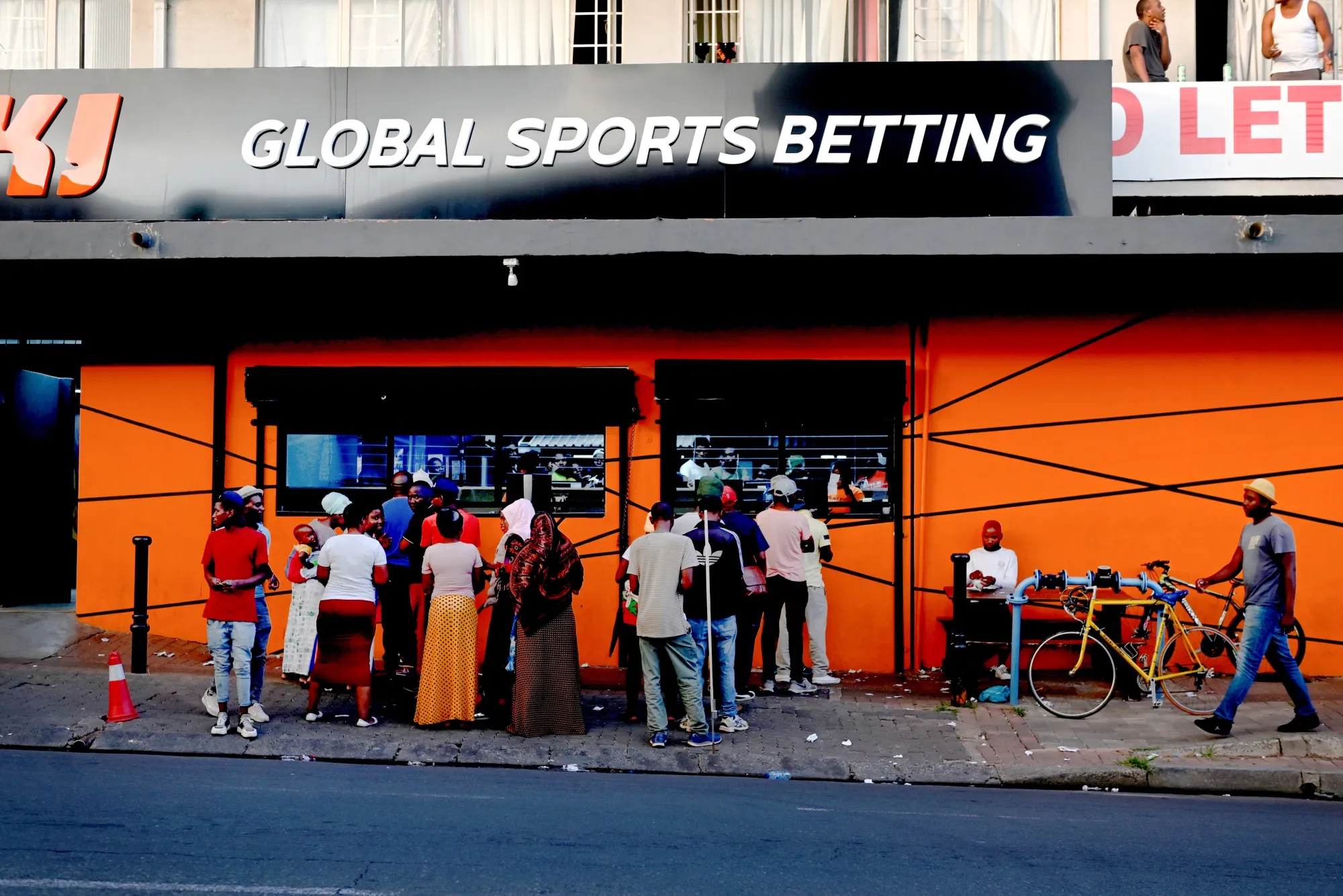 South Africa Weighs 20% Tax on Online Gambling to Curb Risks - Bloomberg