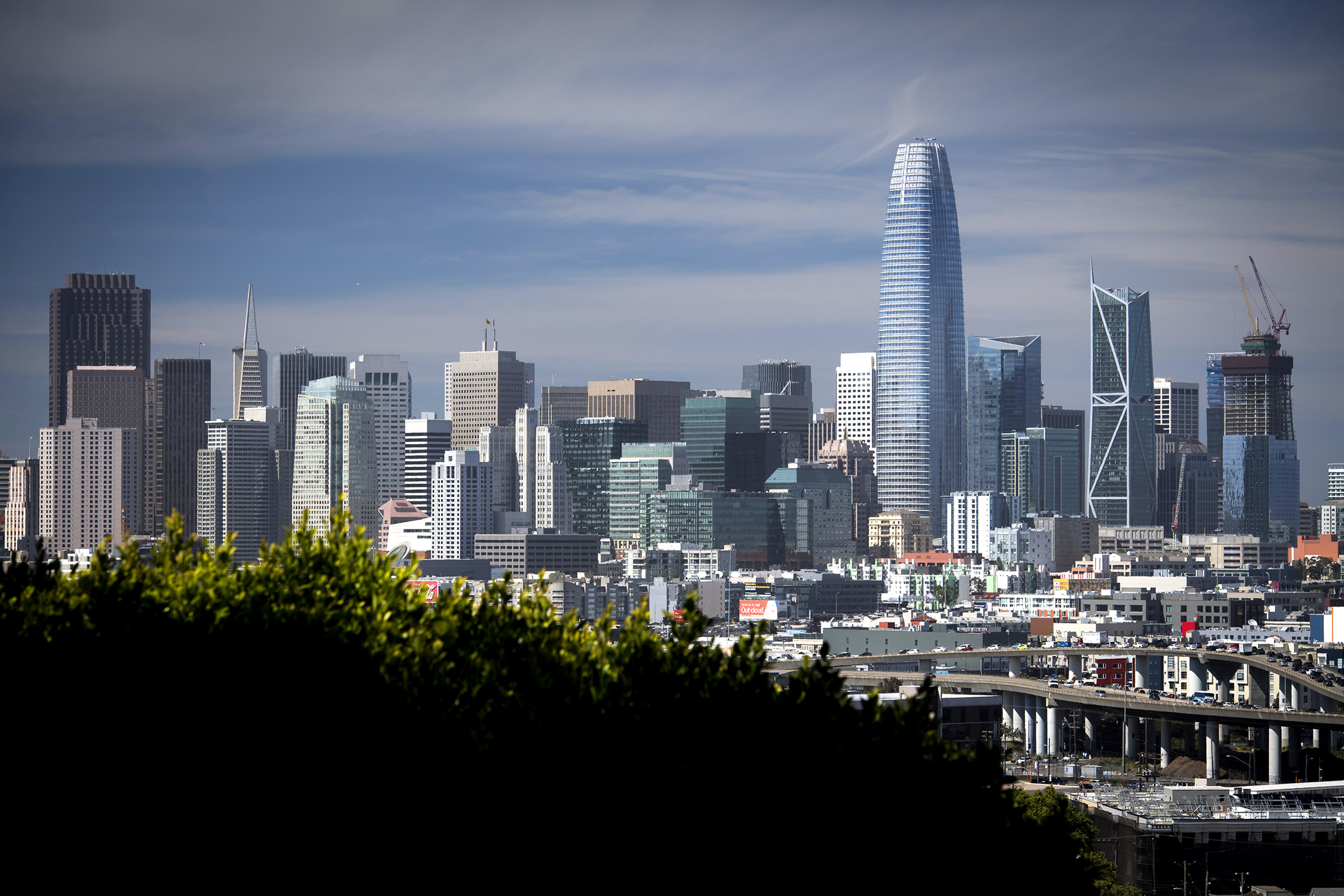 Salesforce Tower Opens After Transforming San Francisco Skyline Bloomberg