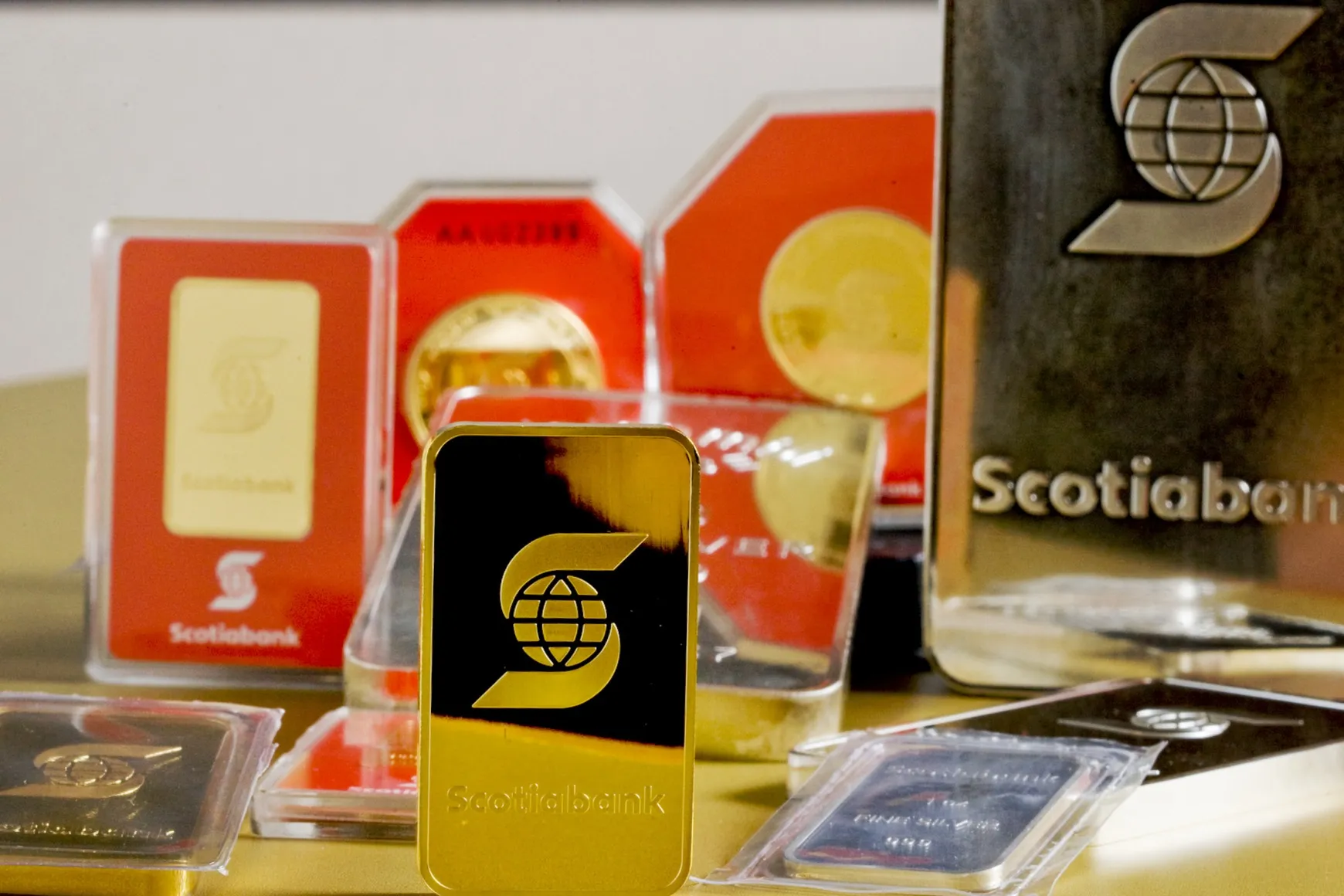 Gold bars on display during the inauguration of the ScotiaMocatta eStore in 2009.