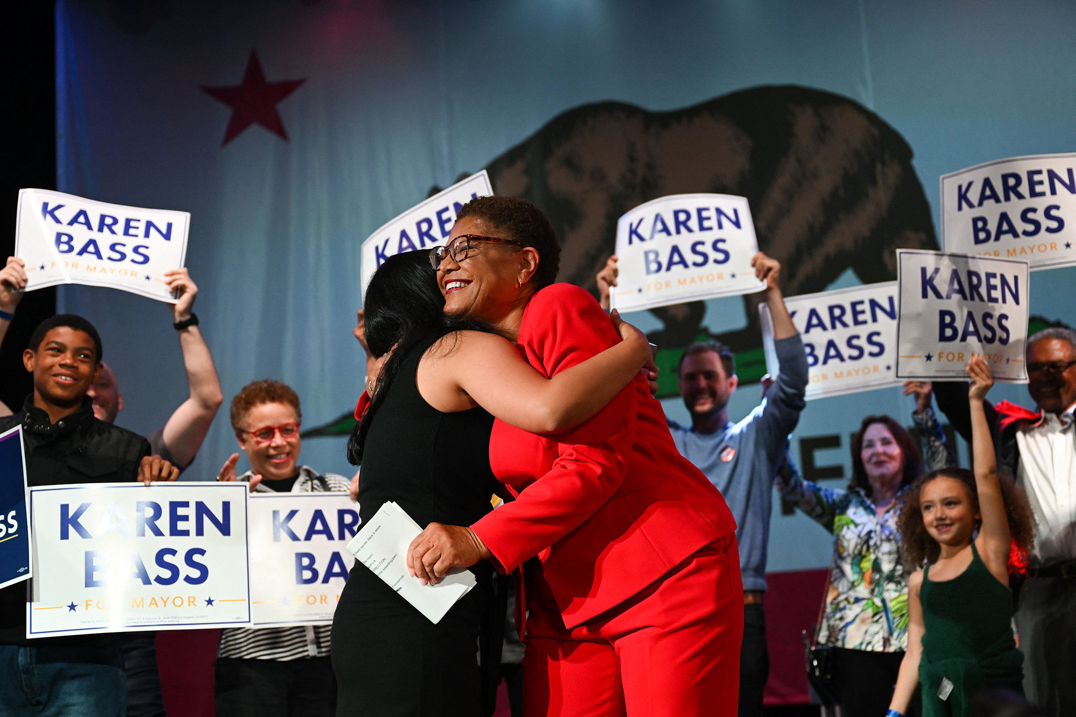 Karen Bass, New LA Mayor, Caught Between Progressives, Moderates - Bloomberg