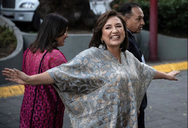 Xóchitl Gálvez llega al segundo debate presidencial en Ciudad de México el 28 de abril, 2024.