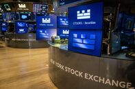 Traders On The Floor Of The New York Stock Exchange As Fed Chair Powell Holds New Conference