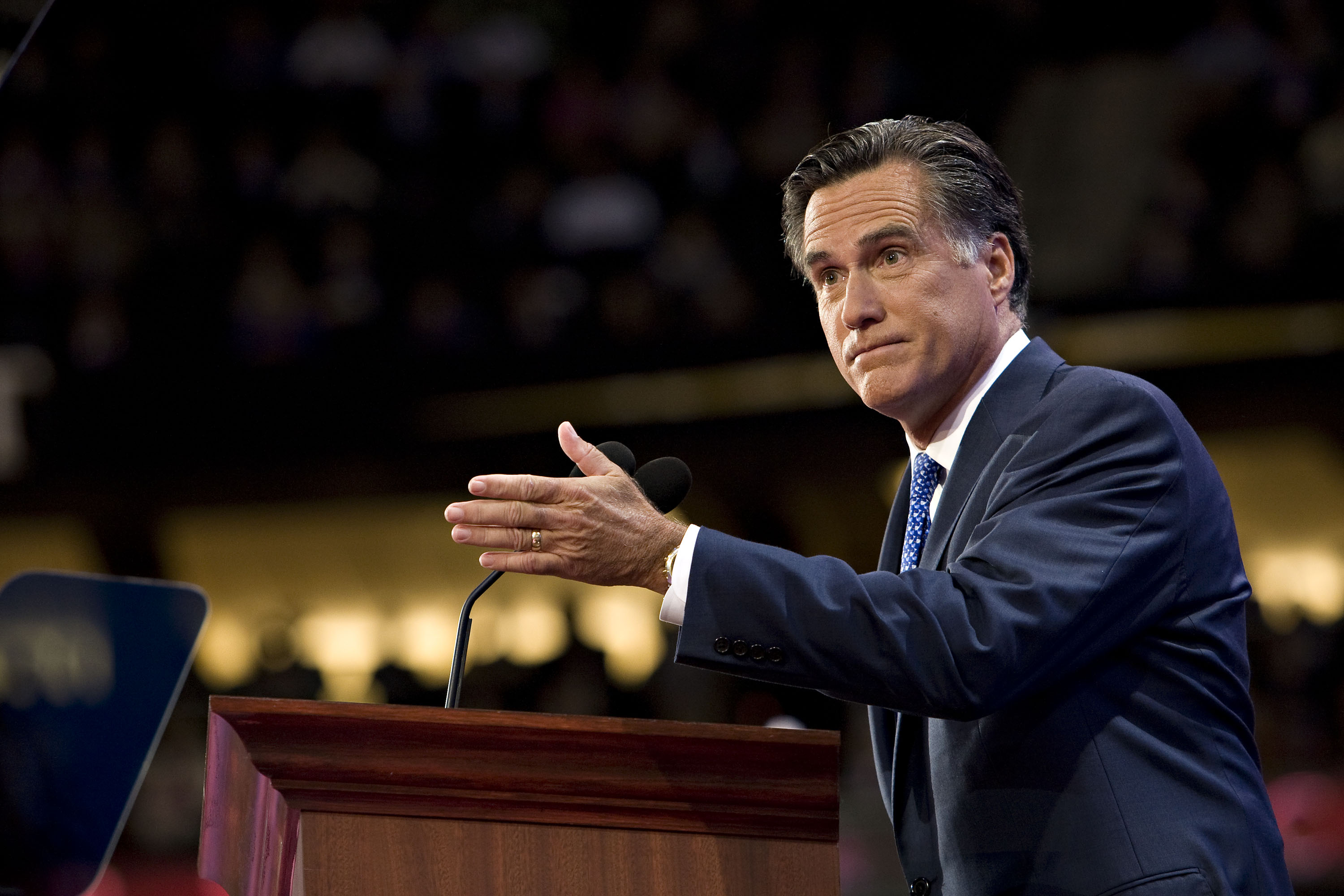 ミット・ロムニー氏、副大統領候補をiPhoneアプリで発表へ。オバマ陣営が新しいアプリをリリース