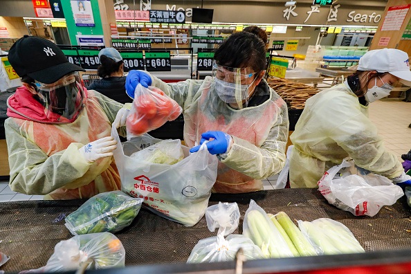 Coronavirus in Oregon: Grocery workers swamped by demand