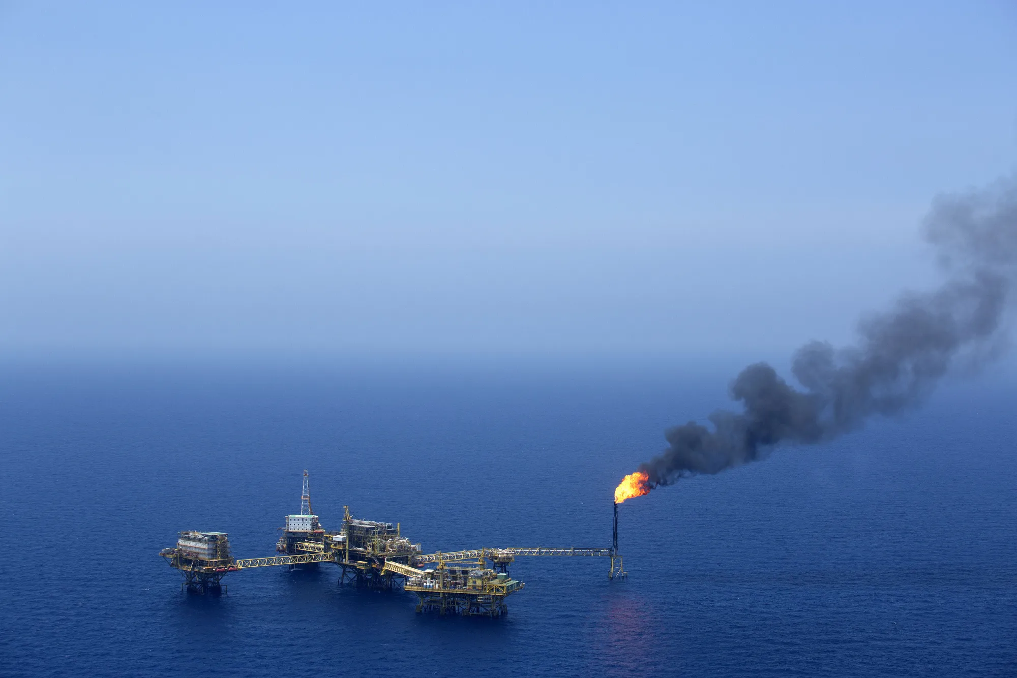 Mexico Lawmakers Poised To Give Final Approval to Energy Investment Rules