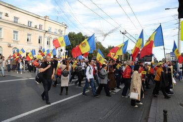 Moldova Vote a Key Test in EU-Russia Contest