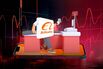 IMAGE_ALIBABA_ON_CHECKOUT_COUNTER_RED_MOBILE