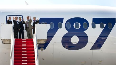 Boeing Dreamliner Delay Ending With First Delivery