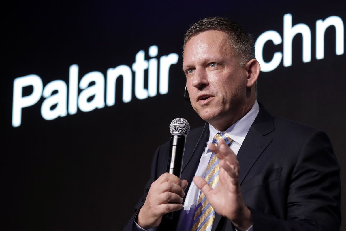 Palantir, Anduril in Tech Group Seeking Pentagon Jobs, FT Says