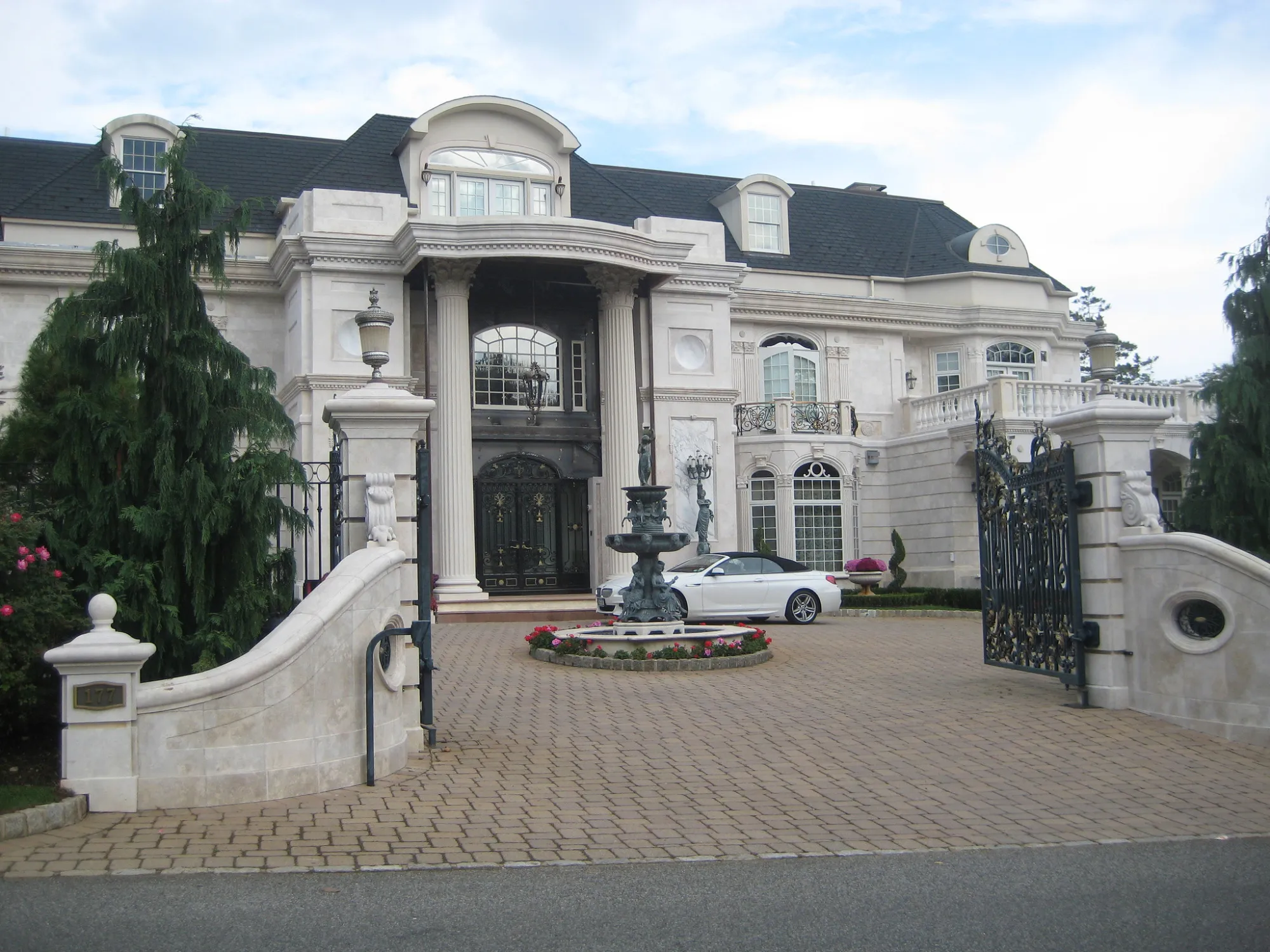 The rich stay richer.
