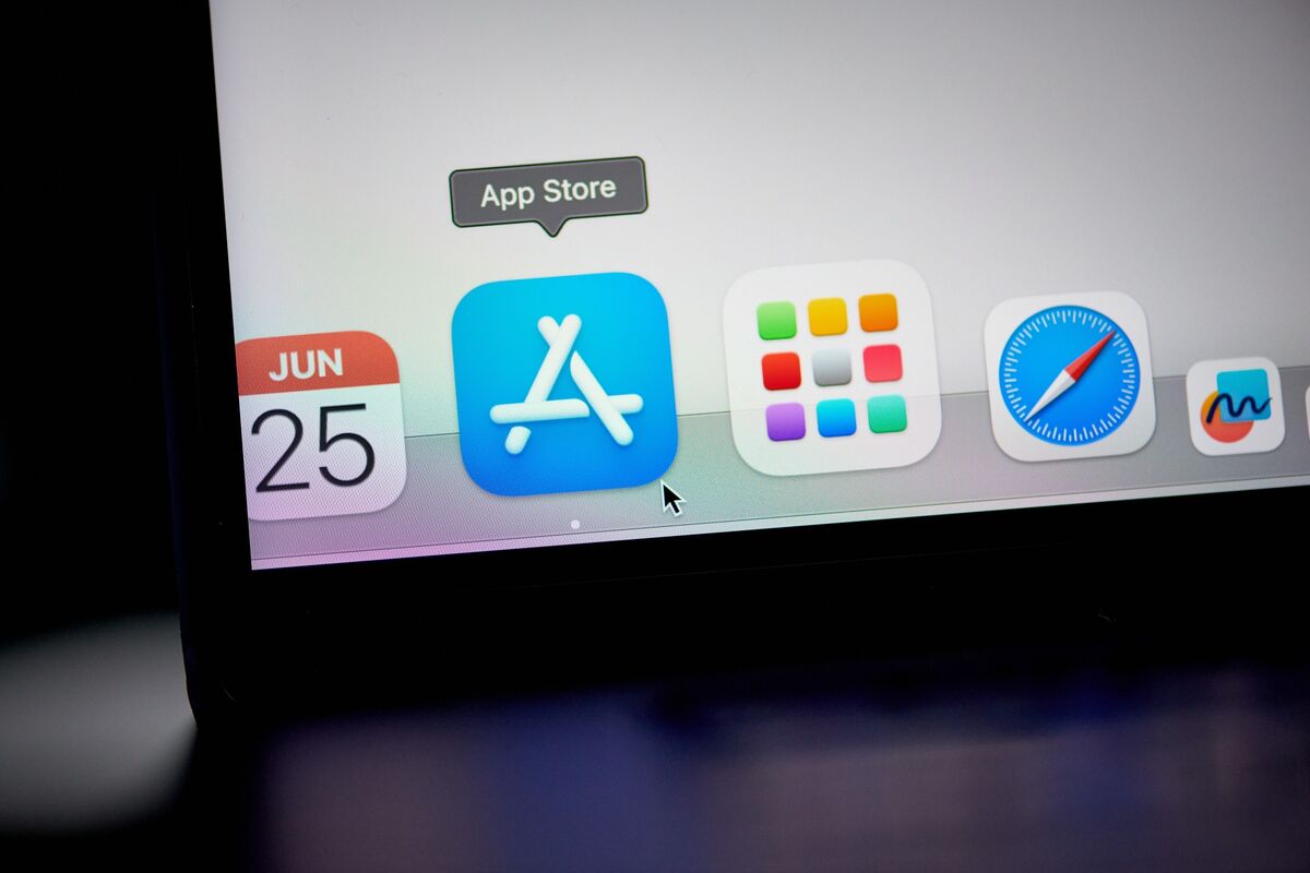 Apple App Store Rate Proceeding Halted by Supreme Court for Now