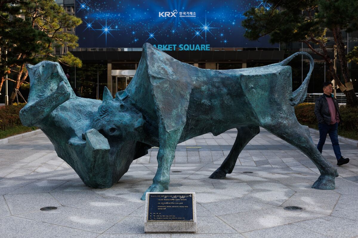 assets.bwbx.io image