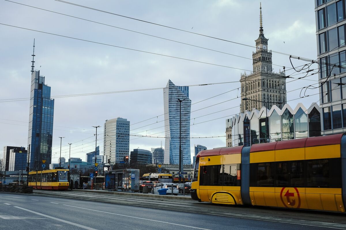 ⚫️ BLOOMBERG: La Polonia pronta a ridurre i tassi d'interesse di un quarto di punto secondo il membro del Consiglio di Politica Monetaria