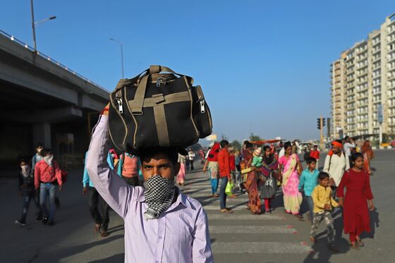 $4 a Day Indian Worker Worries: If Virus Won’t Kill Me, Hunger Will