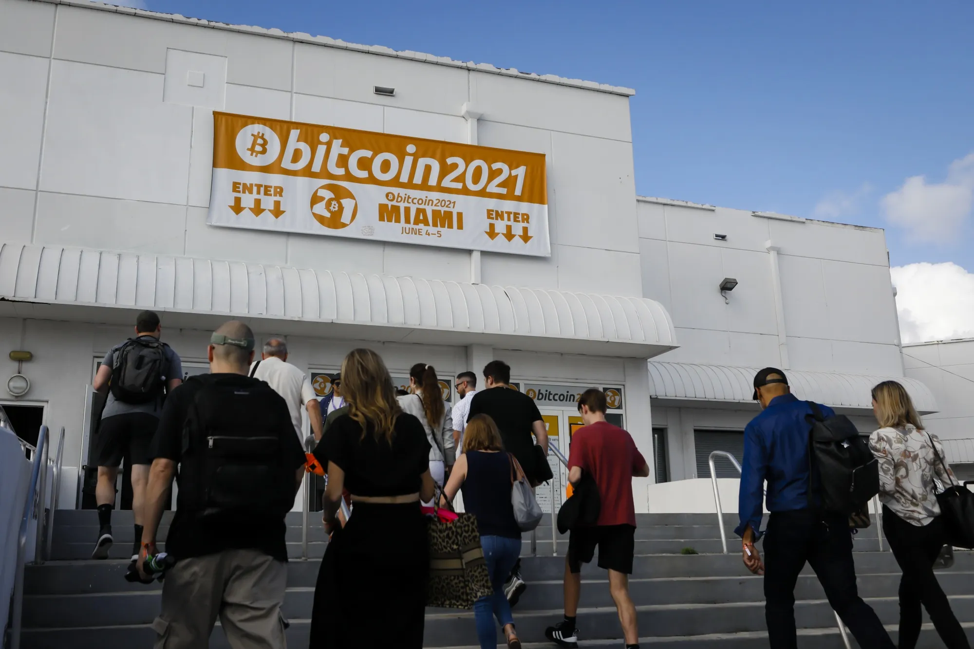 Miami Bitcoin Gathering Was a Covid Hot Spot, Attendees Say - Bloomberg