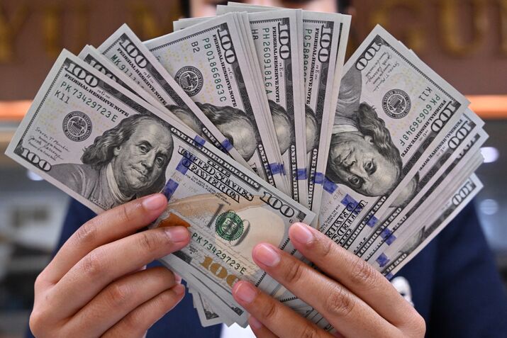 INDONESIA-ECONOMY-FOREX