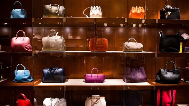 LVMH, Hermès et Chanel ferment «temporairement» leurs boutiques en
