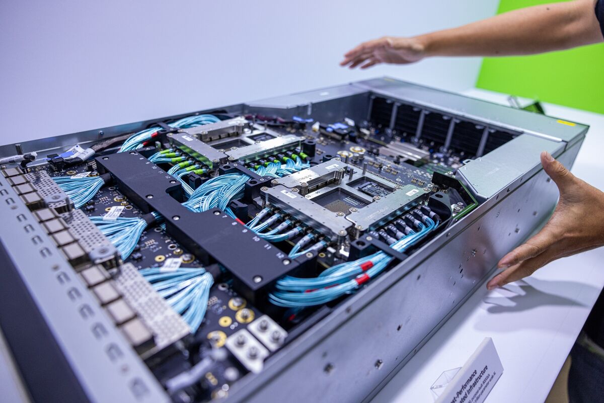 US Explores Better Location Trackers for AI Chips